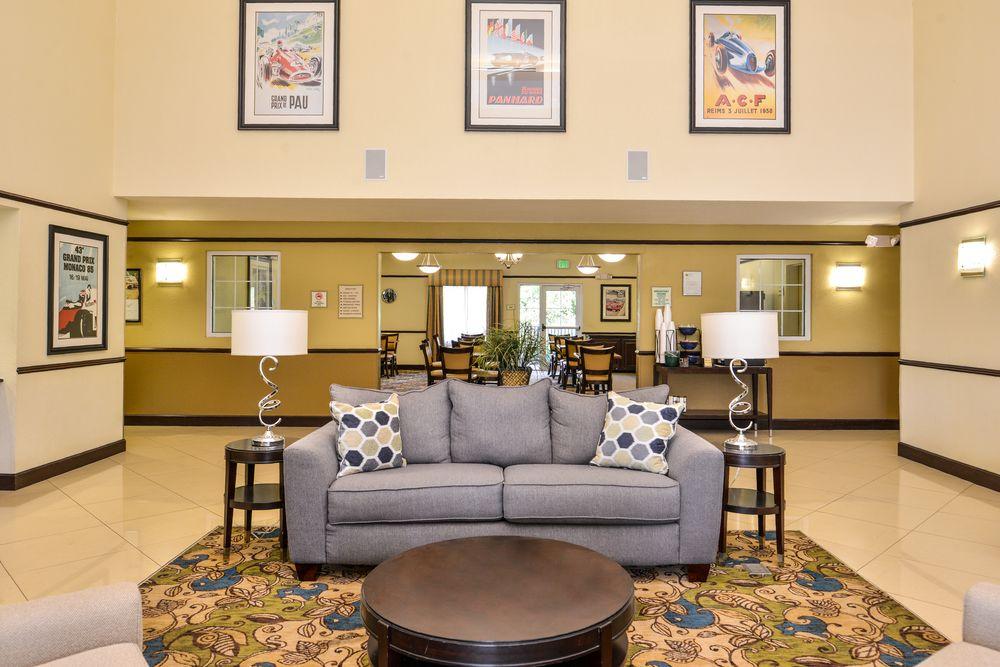 La Quinta By Wyndham Sebring Hotel Exterior photo